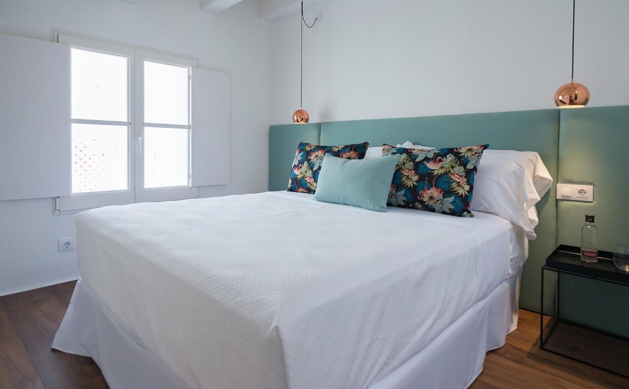 Divina Suites Hotel Boutique - Adults Only Ciutadella  Extérieur photo