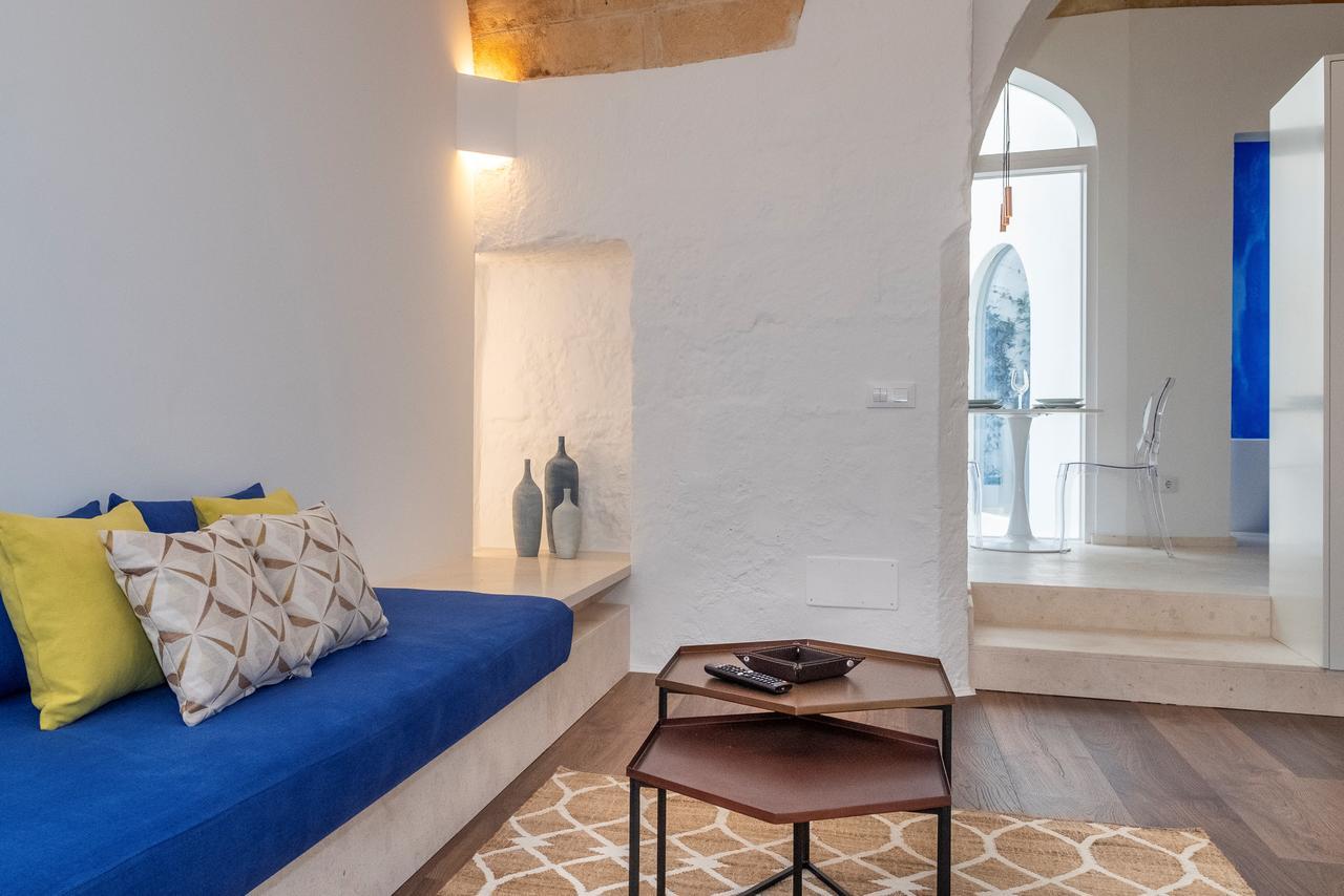 Divina Suites Hotel Boutique - Adults Only Ciutadella  Extérieur photo