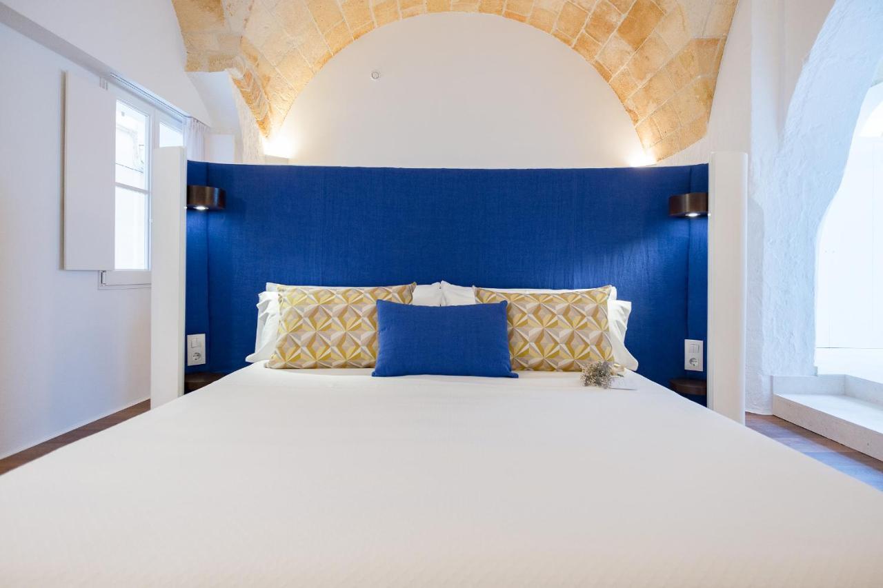 Divina Suites Hotel Boutique - Adults Only Ciutadella  Extérieur photo