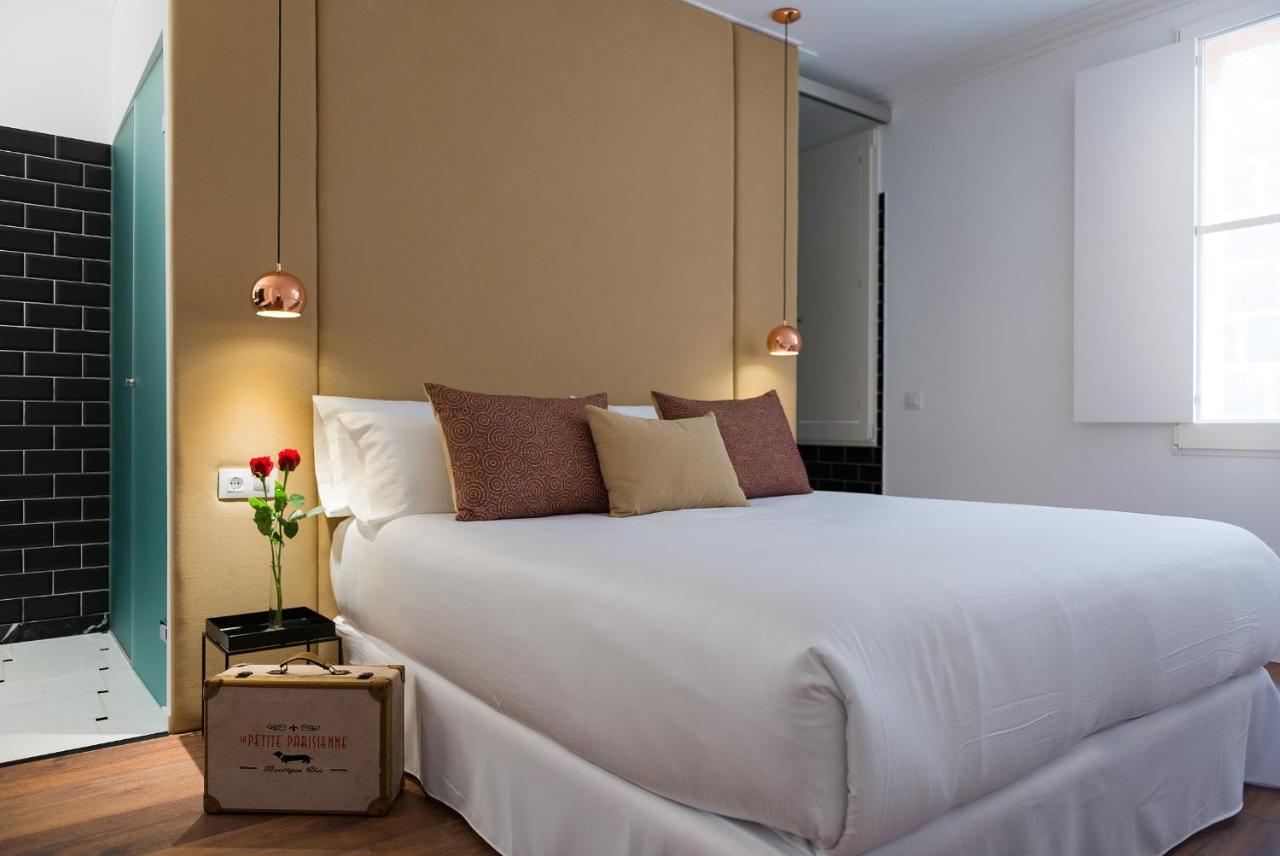 Divina Suites Hotel Boutique - Adults Only Ciutadella  Extérieur photo