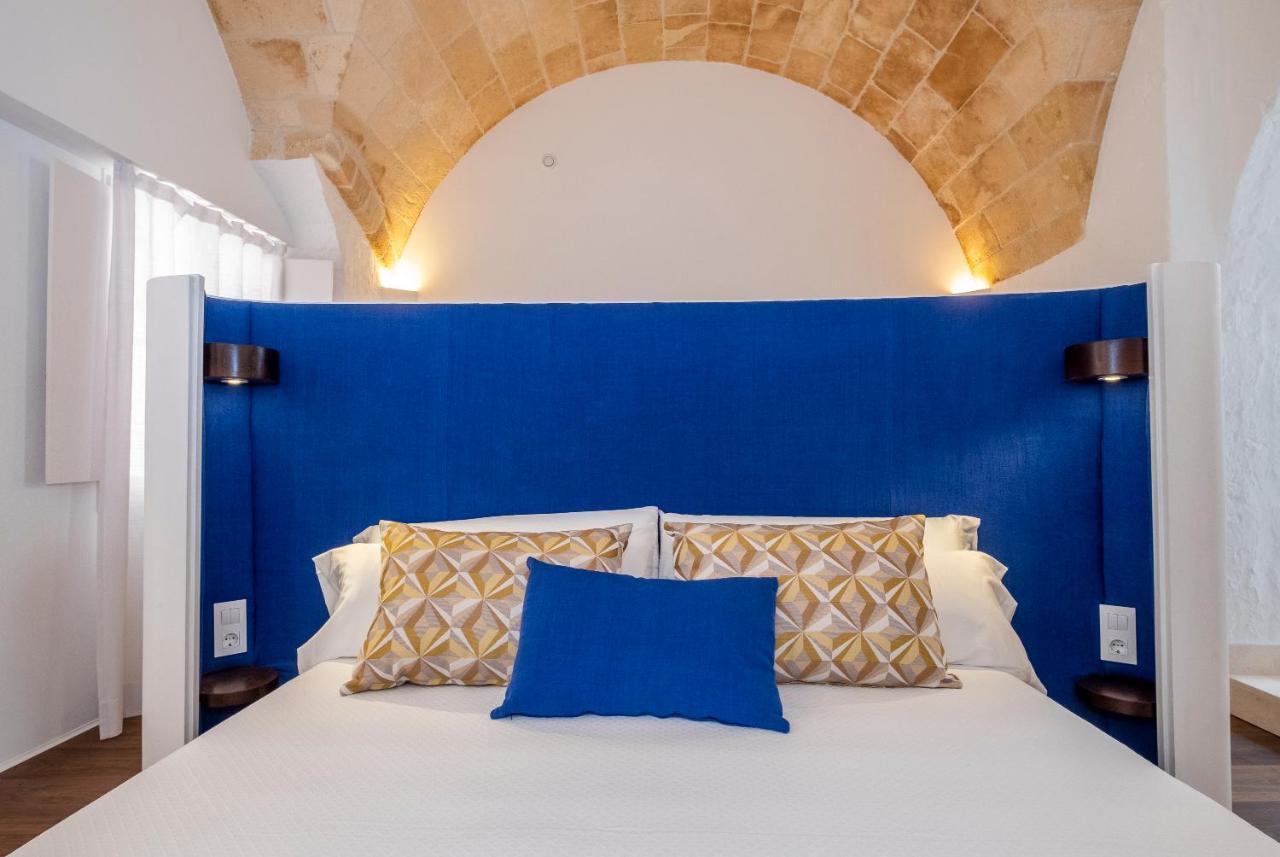 Divina Suites Hotel Boutique - Adults Only Ciutadella  Extérieur photo